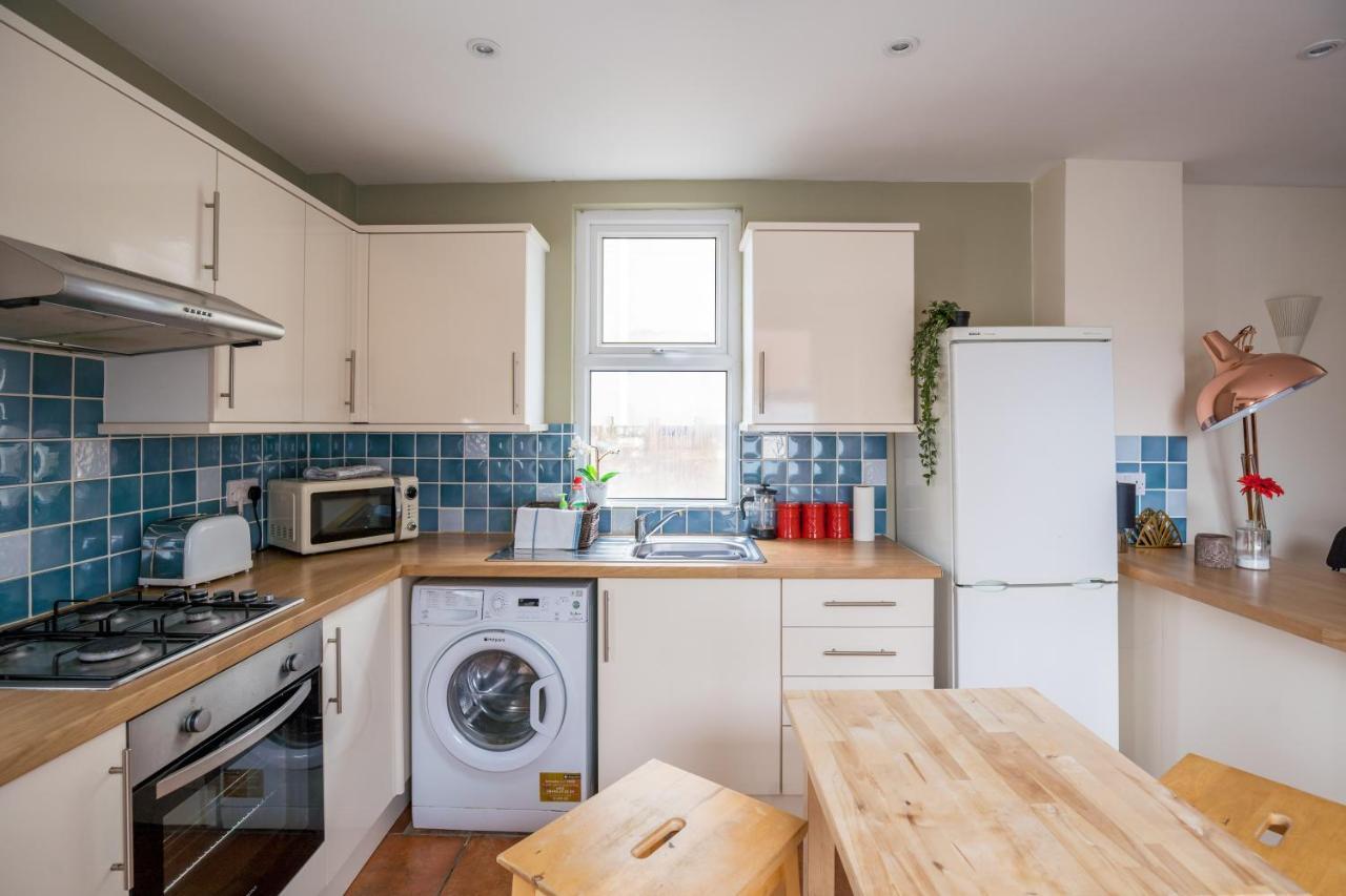 The Ella Fitzgerald - Modern 2 Bedroom Apartment, Super Close To City Centre Cardiff Dış mekan fotoğraf
