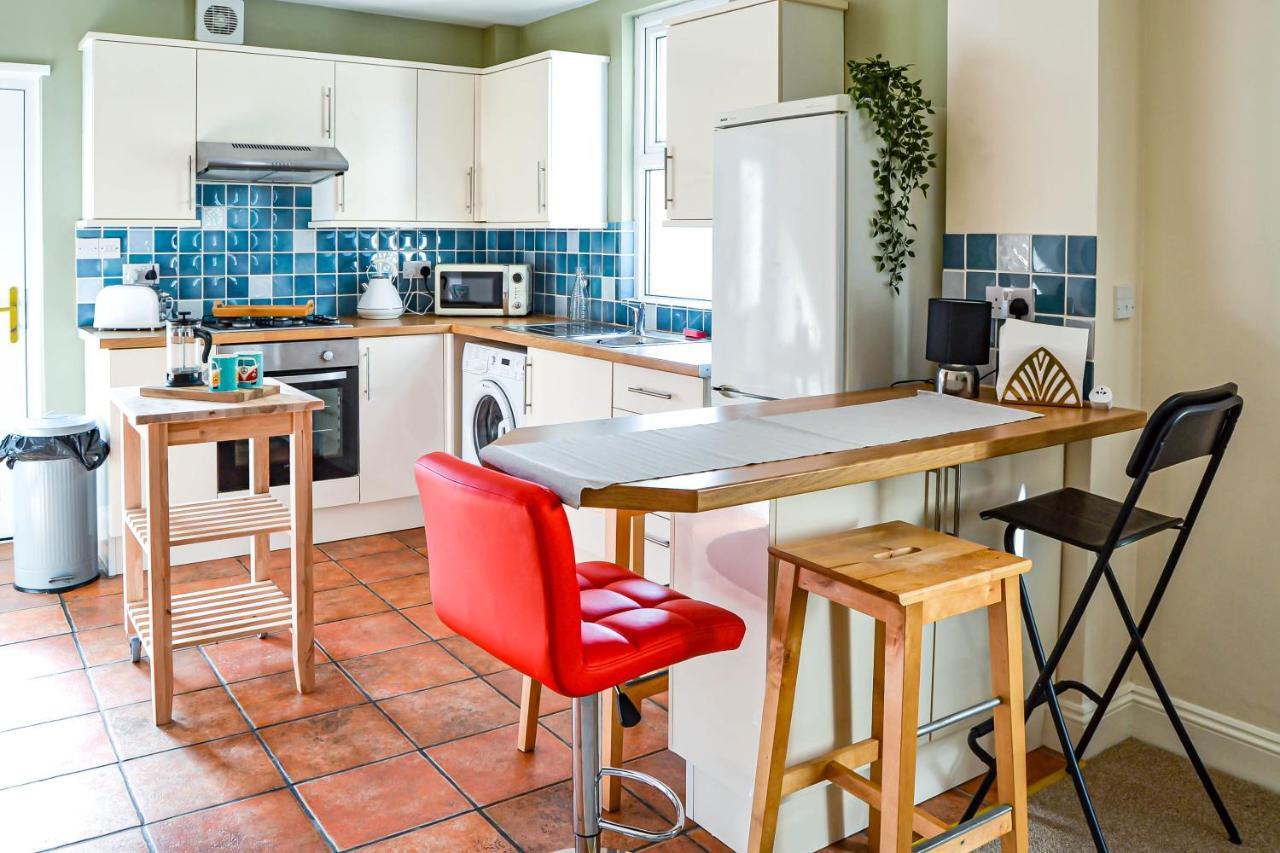 The Ella Fitzgerald - Modern 2 Bedroom Apartment, Super Close To City Centre Cardiff Dış mekan fotoğraf